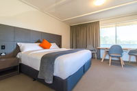 Book Hackham Accommodation Vacations Travel Agents Travel Agents