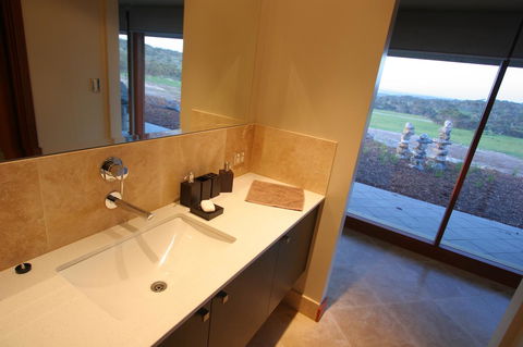 Almonta Park Lodge - Travel Search 6