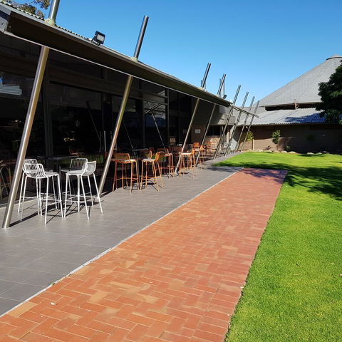 Barossa Weintal Hotel - Travel Search 8