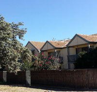 Townhouse On The Marina - Tourism Guide