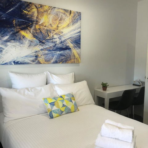 The Avenue Inn - Travel Search 11