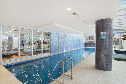 Beachside Luxury & Comfort, Ocean Views In Glenelg - Tourism Guide 5