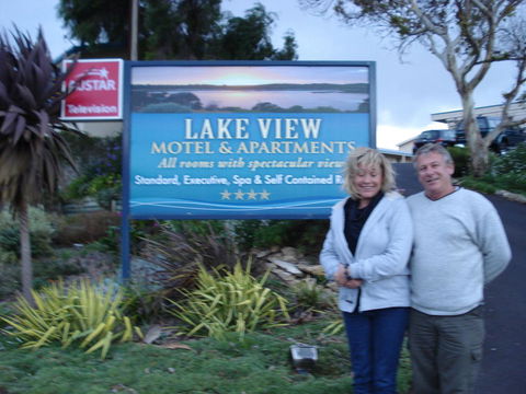 Lakeview Motel And Apartments - Cruises Travel 9