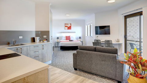 Limani Motel - Travel Search 17