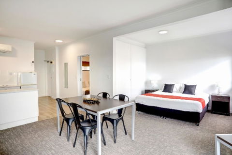 Limani Motel - Travel Search 43
