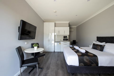 City Centre Motel Hotel - Travel Search 21