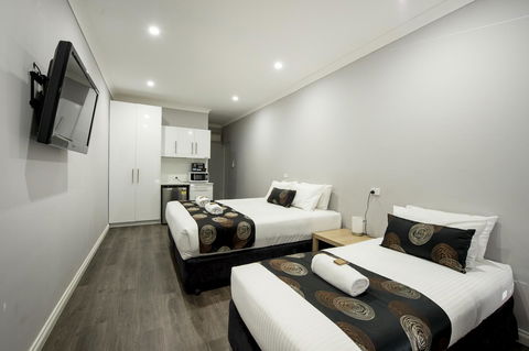 City Centre Motel Hotel - Travel Search 18