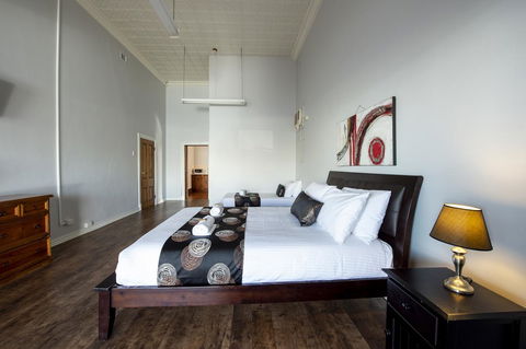 City Centre Motel Hotel - Travel Search 6