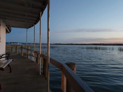 PS Federal Retreat Paddle Steamer Goolwa - Travel Search 4