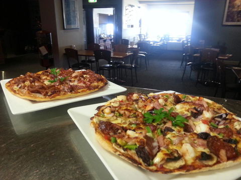 Pier Hotel Port Lincoln - Travel Search 28