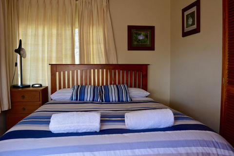 Dolphinview - Travel Search 6