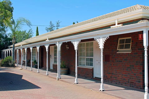 Breakfree Port Pirie - Travel Search 9