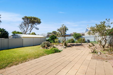 Salomon Sea Haus - Sellicks Beach - C21 SouthCoast Holidays - Travel Agents 18