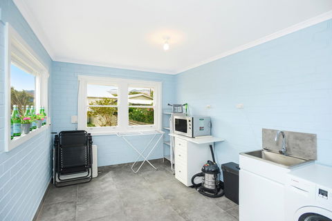 Salomon Sea Haus - Sellicks Beach - C21 SouthCoast Holidays - Travel Agents 7