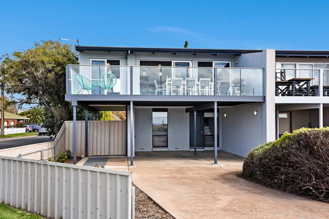 Sorrento - Aldinga Beach - Travel Search 12