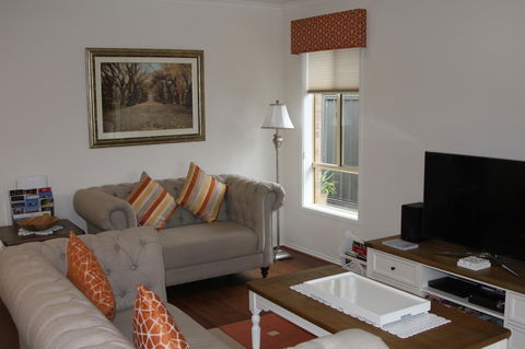 C And C Tanunda - Travel Search 13