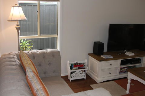 C And C Tanunda - Travel Search 5