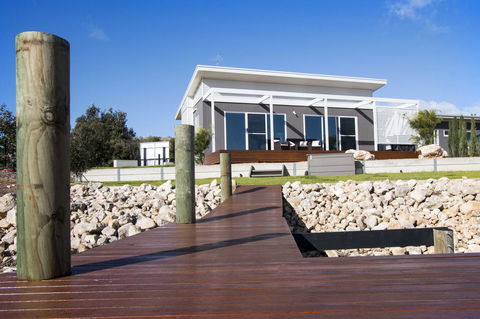 Villa Serra - Cruises Travel 12
