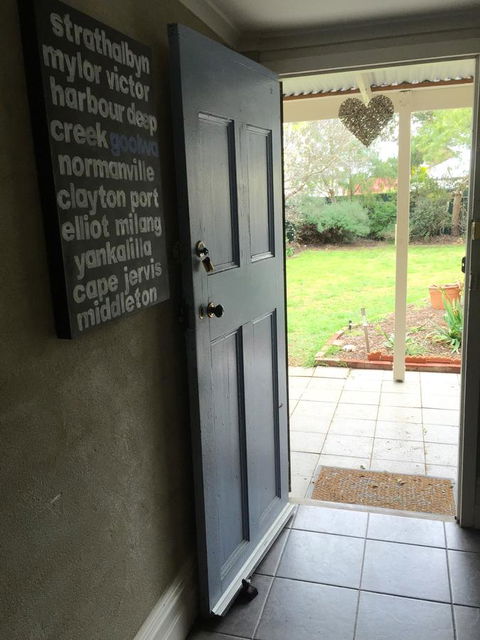 Goolwa Marinerâ€™s Cottage - Free Wifi And Pet Friendly - Centrally Located In Historic Region - Travel Search 41