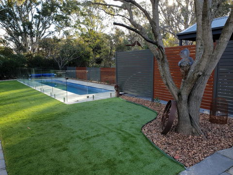 Irongate Studio B&B - Travel Agents 19