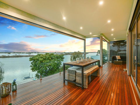 Muse On The Murray - Travel Search 16