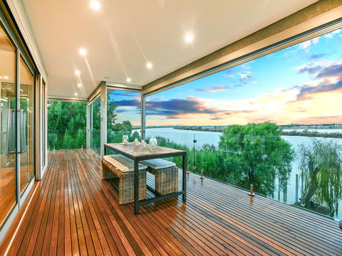 Muse On The Murray - Travel Search 15