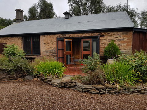 William Hunt's Retreat - Cypress Studio - Travel Agents 10