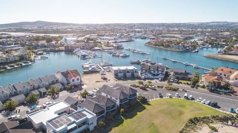 Mariners Cay Apartment - Travel Search 1