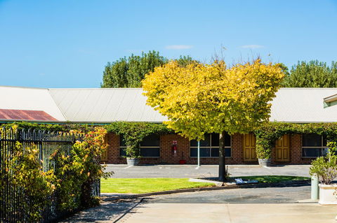 Country Roads Motor Inn Naracoorte - Travel Search 6