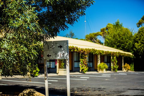 Country Roads Motor Inn Naracoorte - Travel Search 20