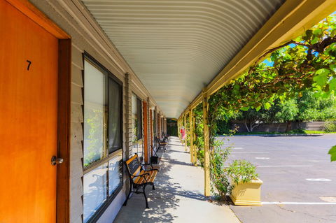 Country Roads Motor Inn Naracoorte - Travel Search 27