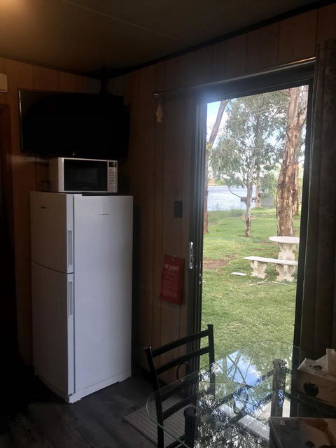 Murray Bridge Riverview Cabin - Travel Search 3