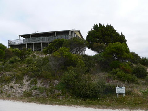 Lantauanan - The Lookout - Travel Search 10