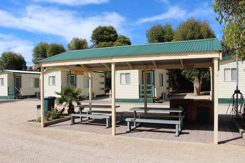 Ardrossan Caravan Park - Travel Search 15