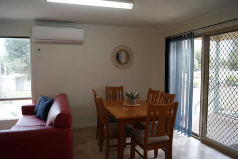 Ardrossan Caravan Park - Travel Search 12