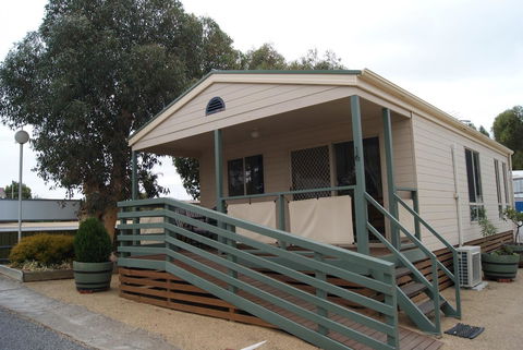 Ardrossan Caravan Park - Travel Search 4