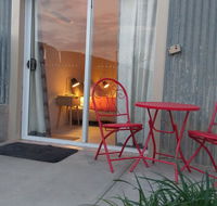 Desert Gum Retreat Gough St - Cruises Travel