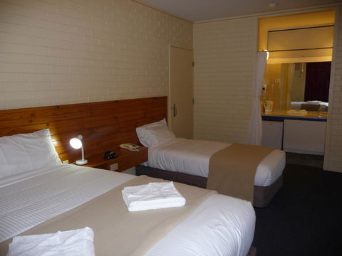 The Wine Vine Hotel - Travel Search 2