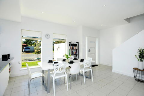 Blue Zone - Aldinga Beach - Travel Search 6