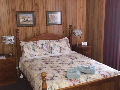 Clare Valley Cabins - Travel Search 28