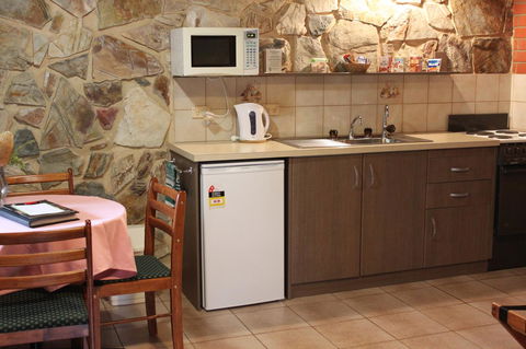 Langmeil Cottages - Travel Search 5