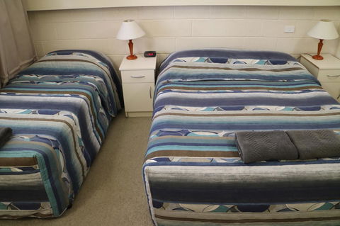 Renmark Motor Inn - Cruises Travel 17