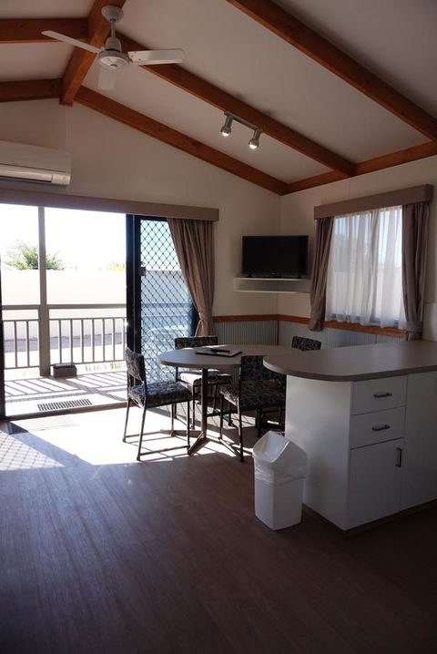 BIG4 Ceduna Tourist Park - Cruises Travel 11