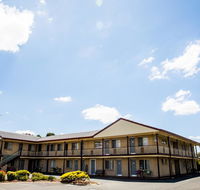 Lilac City Motor Inn  Steakhouse - Travel Agents