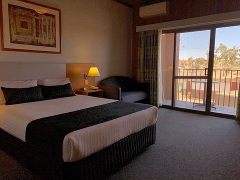Desert Cave Hotel - Travel Search 20