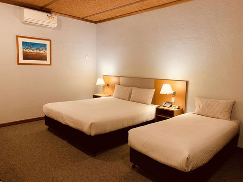 Desert Cave Hotel - Travel Search 22