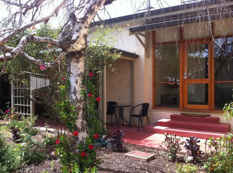 A Secret Garden - Tourism Guide 0