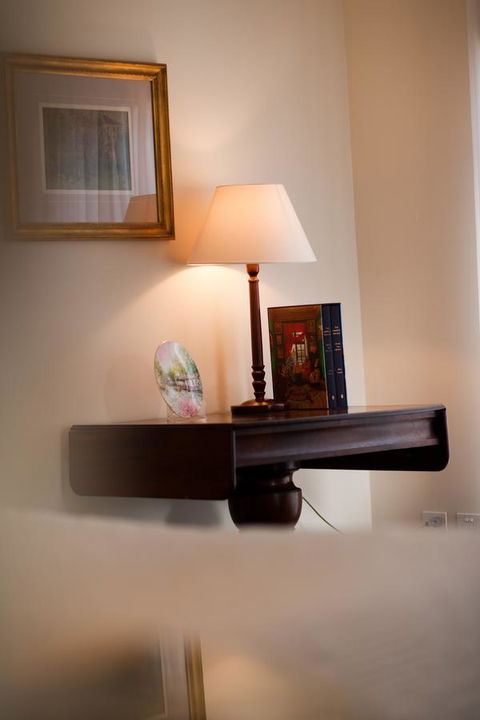 Thorn Park By The Vines - Travel Search 14