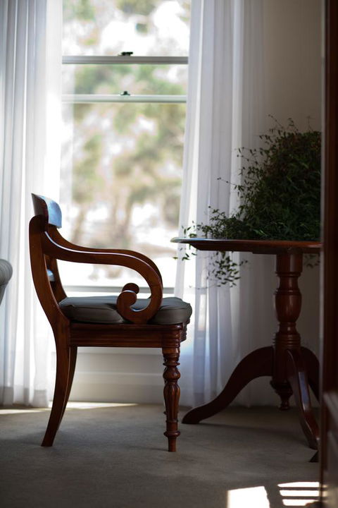 Thorn Park By The Vines - Travel Search 13