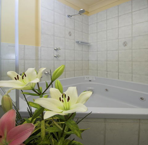 Victoria Hotel Strathalbyn - Cruises Travel 7